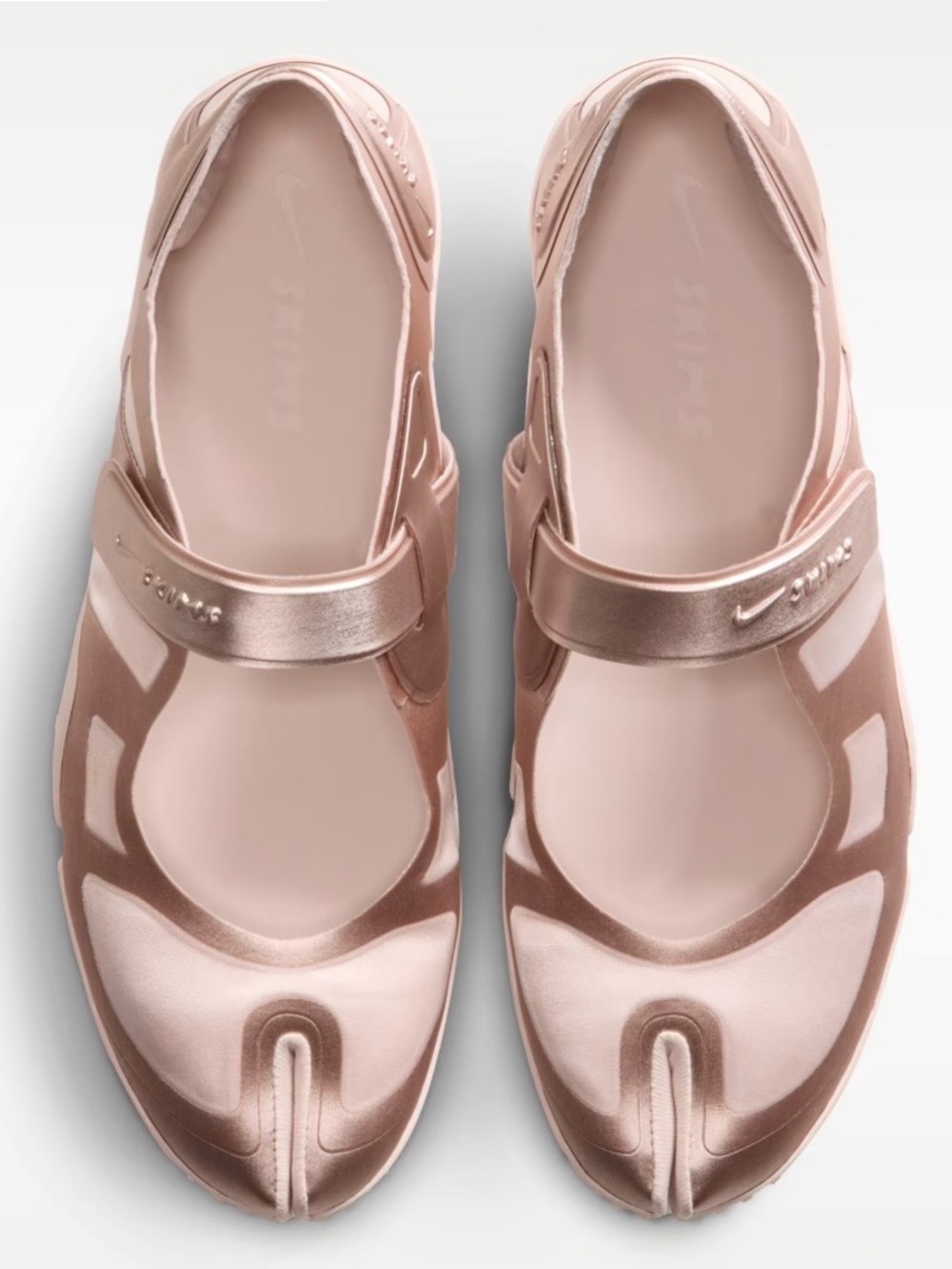 NikeSKIMS Rift Satin Silt Red Sandals in Pink US 8